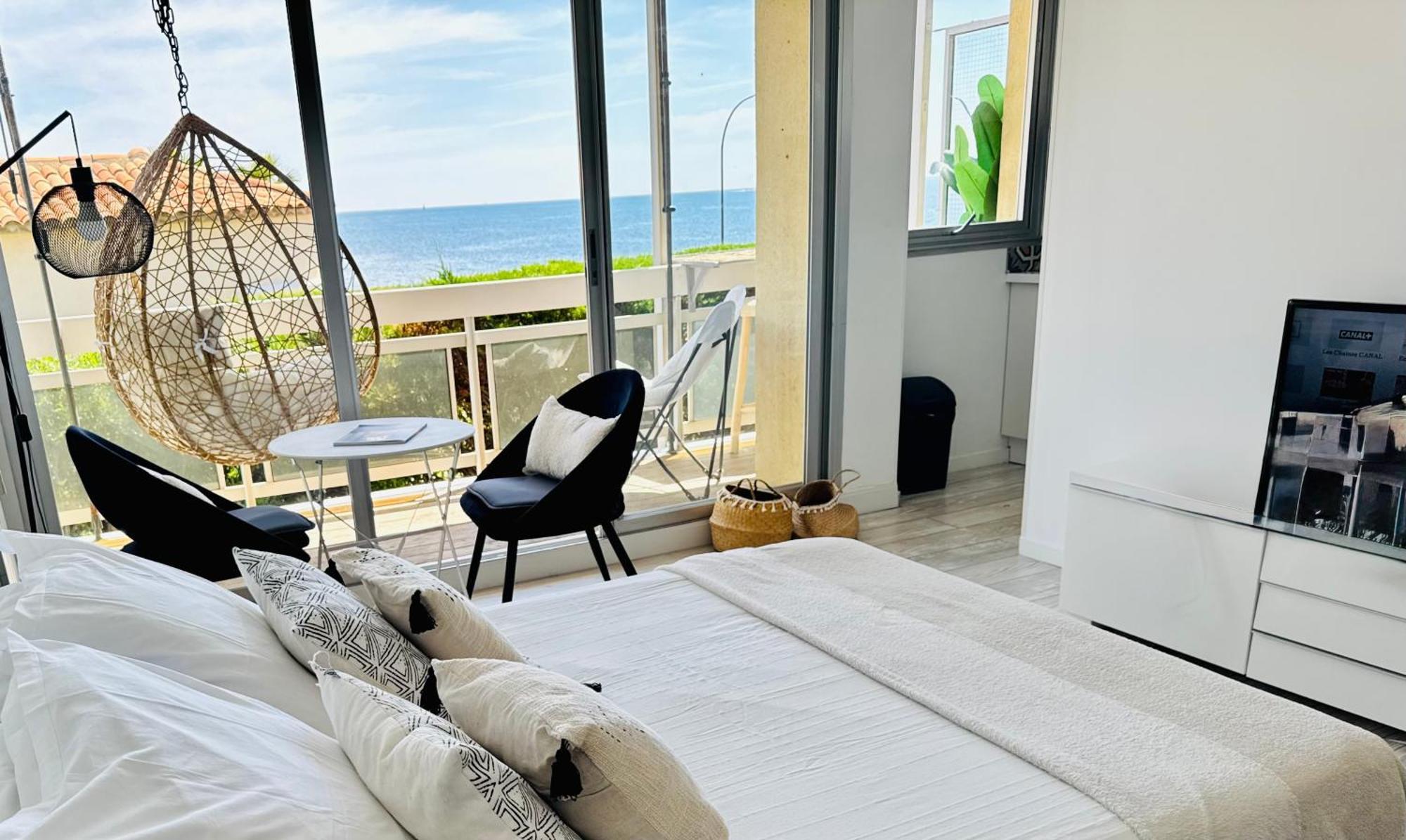 Charmant Studio Avec Terrasse Vue Mer A 50 M Сент-Максим Экстерьер фото